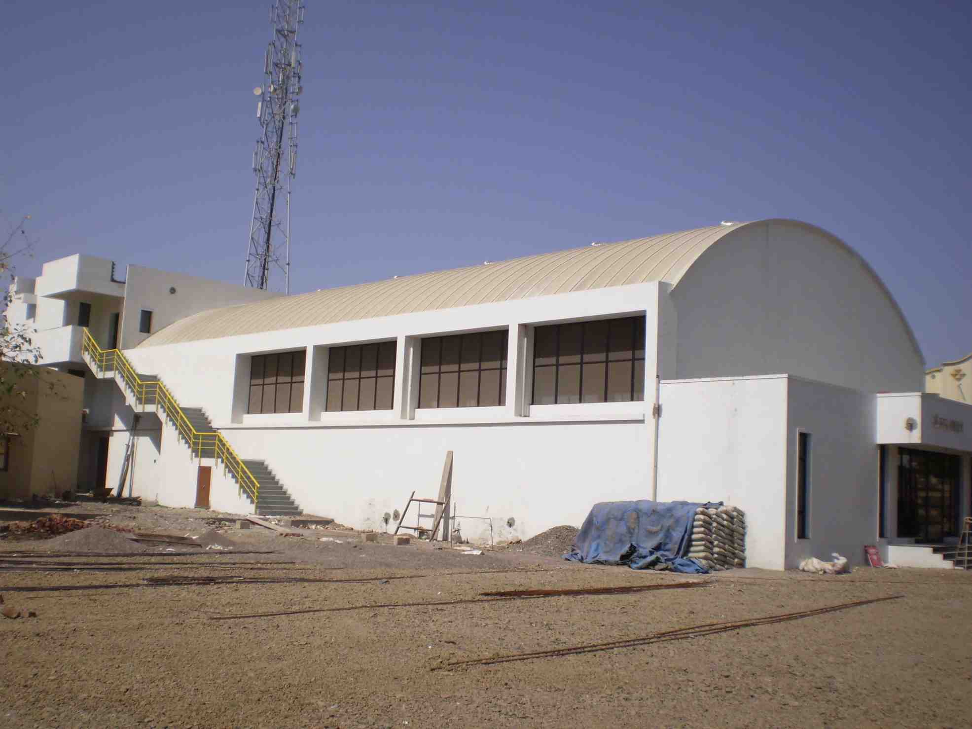 College building sports arena in proflex roof system